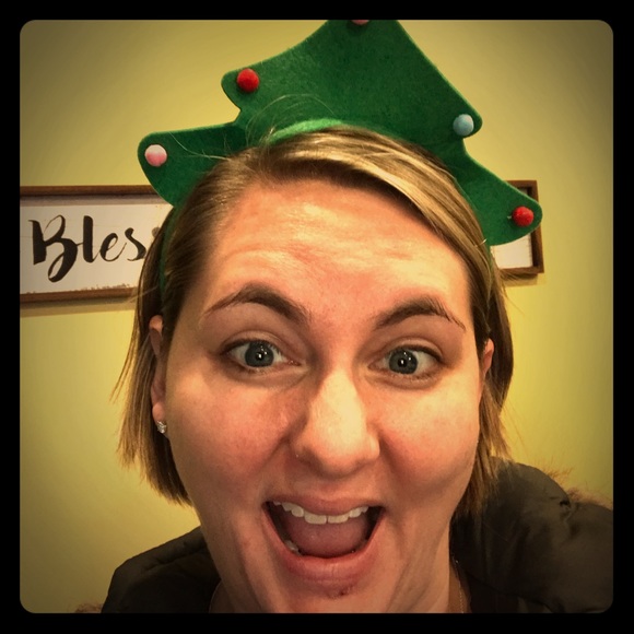 Meet your Posher, Amber - Picture 1 of 1